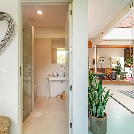 Chao Garden Retreat *